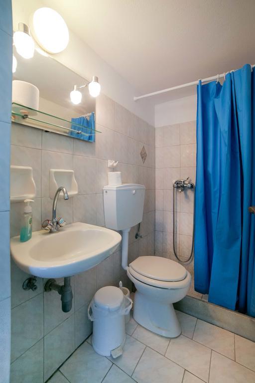 Mira Mare Studios Leipsoí Pokoj fotografie